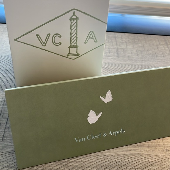 Van Cleef Bag - Picture 2 of 7